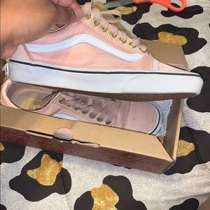 vans